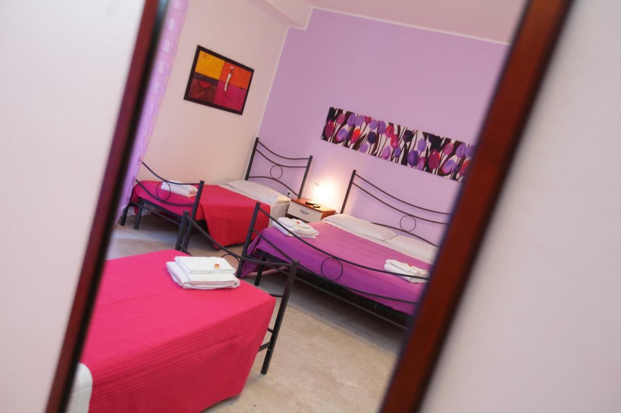 L'Attico Affittacamere B&B カタンザーロ エクステリア 写真